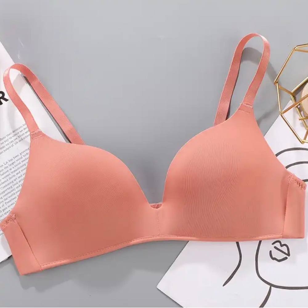 🌿 Wireless Push Up Bra